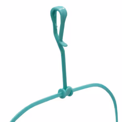 JVL Plastic Peg Basket with 96 Prism Soft Touch Clip Pegs