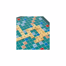 | Scrabble Classic: a reproduction of the original 1950's design with wooden tiles - Latin Edition | Classic Games | For 2-4 Players | Ages 10+, Green