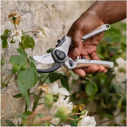 Kent & Stowe Garden Tools Secateurs Flowers Shrub Carbon Steel Blades