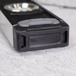 Faithfull FAISLHD600 Prestige Professional Aluminium Spirit Level 600 mm (2 ft) - Additional view 4