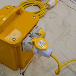 Faithfull Power Plus TRAN33A 3.3kVA Dual Socket Transformer
