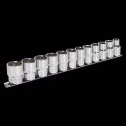 Staples 10mm Pack of 500
