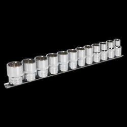 Staples 10mm Pack of 500