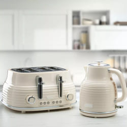 Daewoo Sienna Cordless Jug Kettle and 4 Slice Toaster Set Rapid Boil - Cream