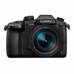 Panasonic Lumix DMC-GH5 + Leica 12-60mm F2.8-F4.0, 20.3 MP, 5184 x 3888 pixels, Live MOS, Full HD, Touchscreen, Black