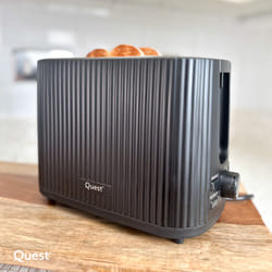 Quest 2 Slice Toasters / Modern Grooved Design / 7 Browning Levels / Reheat & Defrost / Crumb Tray & Cord Storage / 930W - Black