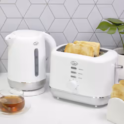 Quest Kettle and Toaster Set / 1.5L Kettle & 2 Slice Toaster - White