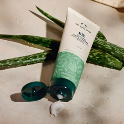 The Body Shop Aloe Vera Cream Cleanser  For Sensitive Skin  Vegan  125ml - Additional view 4