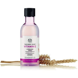 BODY SHOP VITAMIN E HYDRATING TONER 250ML