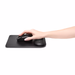 Kensington ErgoSoft Mousepad with Wrist Rest for Standard Mouse Black - Additional view 4
