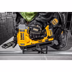 Dewalt DCN890P2 18v XR Cordless Concrete Nailer Nail Nailing Gun 2x 5.0ah + Case