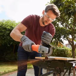 Black & Decker BEG010 angle grinder 11.5 cm 12000 RPM 710 W 1.7 g - Additional view 4