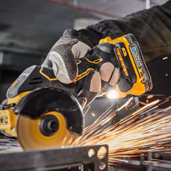 Dewalt Dewalt DCS438E2T 18V XR 76mm Brushless Cut Off Saw (2 x Powerstack Batteries) DCS438E2T-GB - Additional view 4