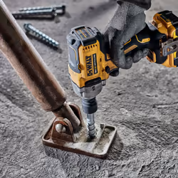DEWALT DCF891P2T XR BL 1/2in Hog Ring Anvil Impact Wrench 18V 2 x 5.0Ah Li-ion