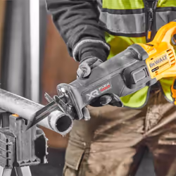 DeWalt DCS386H2T 18v XR FlexVolt Advantage Reciprocating Saw + 2x5AH Powerstack - Additional view 4