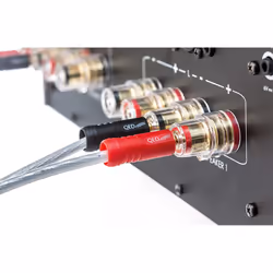 QED Performance XT25 Speaker Cable (Pair) (2 metres)