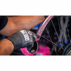 Muc-Off Tubeless Rim Tape  25mm - Adhesive Bike Tire Liner  Tubeless T