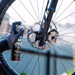 Muc-Off Disc Brake Cleaner, 400ml - Bike Disc Brake Cleaner, Bike Brake Cleaner and Degreaser - Brake Cleaner Spray for MTB/Road/Gravel Bikes