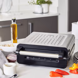 George Foreman Smokeless Electric Grill, Indoor BBQ Grill Stainless Steel, 1500W