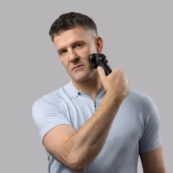 Remington Limitless X9 Wet  Dry Electric Shaver XR1790