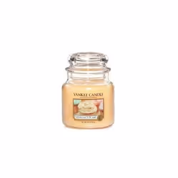 Yankee Candle Vanilla Cupcake, Round, Peach, Vanilla, 75 h, 1 pc(s)