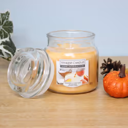 Coconut Peach Yankee Scented Candle Jar Medium 340g Burn Time 60hrs Approx
