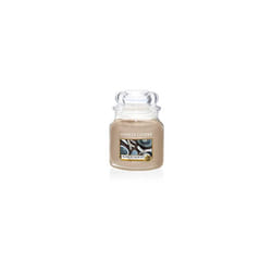 Yankee Candle Scented Candle | Seaside Woods Medium Jar Candle| Burn Time: Up to 75 Hours