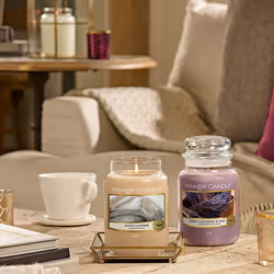 Yankee Candle Scented Candle | Warm Cashmere Large Jar Candle | Burn Time: Up to 150 Hours