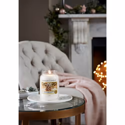 Yankee Candle Spun Sugar Fluries wax candle Round Beige 1 pc(s) - Additional view 5