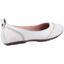 ) Hush Puppies Janessa Leather Women's White Flats - White, 3 (Adults'