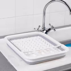LA031051 Collapsible Dish Drainer - Plastic Sink Drying Rack With Cutlery Divider, Foldable For Compact Storage, Durable For Plates, Cups, Pots & Pans