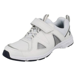 ) Boys Clarks Sporty Trainers Pass Club - F Fit - UK 10.5 Child, White/Navy (White