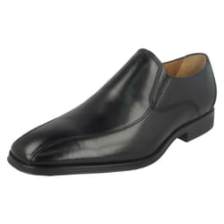 Mens Clarks Formal Shoes Gilman Slip - G Fit - UK 7.5, Black