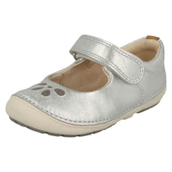 Girls Clarks First Walking Shoes Softly Eden - F Fit - UK 4.5 Infant, Silver
