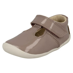 Girls Clarks T-Bar First Shoes Roamer Go - G Fit - Pink, UK 5 Infant