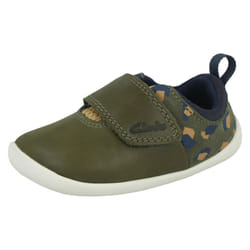 Girls Clarks Casual T-Bar Shoes Roamer Star - F Fit - Green, UK 2 Infant
