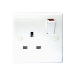 Masterplug Nexus 821DP 13 A 1-Gang Double Pole Moulded Switched Socket