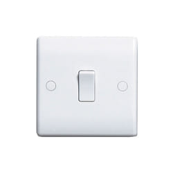White Plastic - 1g 2 way Switch(812-01)