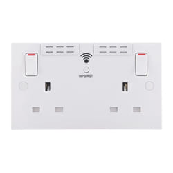 BG Electrical Square Edge 13A 2 Gang Switched Socket with Wi-Fi Extend