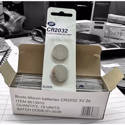 Boots Lithium 3V CR2032 Watch Battery DL2032 Coin - Box of 20 Batteries