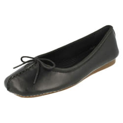 Ladies Clarks Comfort Everyday Flats Freckle Ice - D Fit - UK 7, Black