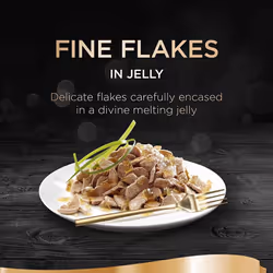 Sheba Fine Flakes in Jelly- Poultry Collection - Wet cat food pouches for adult cats (40 x 85 g)