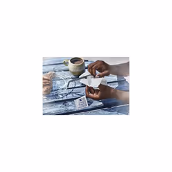 ZEISS Lens Wipes, Lens Cleaner for Glasses, Cameras & Binoculars, Individually Packed Single Use Disposable Cloths in Sachets, for Handy and Portable