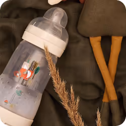 MAM Easy Start Colours of Nature Self Sterilising Anti-Colic Baby Bottle (2 x 260 ml Foxes), Medium Flow MAM Teats Size 2, Reduced Colic Baby Bottle