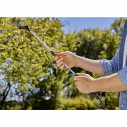 Gardena Telescopic Lance: Lance 40-100 cm in length that makes it easy to spray tall trees, shrubs and plants closer to the ground, suitable for all 3