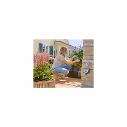 GARDENA Flex irrigation controller for quick automatic irrigation for the terrace and balcony, easy to use, Water Now function, Color