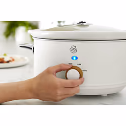 Swan SF17021WHTN Nordic Slow Cooker with 3 Temperature Settings, Keep Warm Function, 3.5L, 200W, White