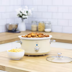 Swan SF17021CN Retro Slow Cooker with 3 Temperature Settings, Keep Warm Function, 3.5L, 200W, Retro Cream
