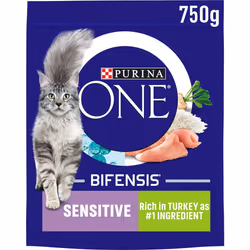Purina ONE Pack of 4 Sensitive Dry Cat Food Rich in Turkey 750g