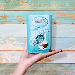 Lindt Lindor Coconut Milk Chocolate Truffles Box - Approx 16 balls, 200g - Chocolate Truffles with a Smooth Melting Filling - Gift Present -